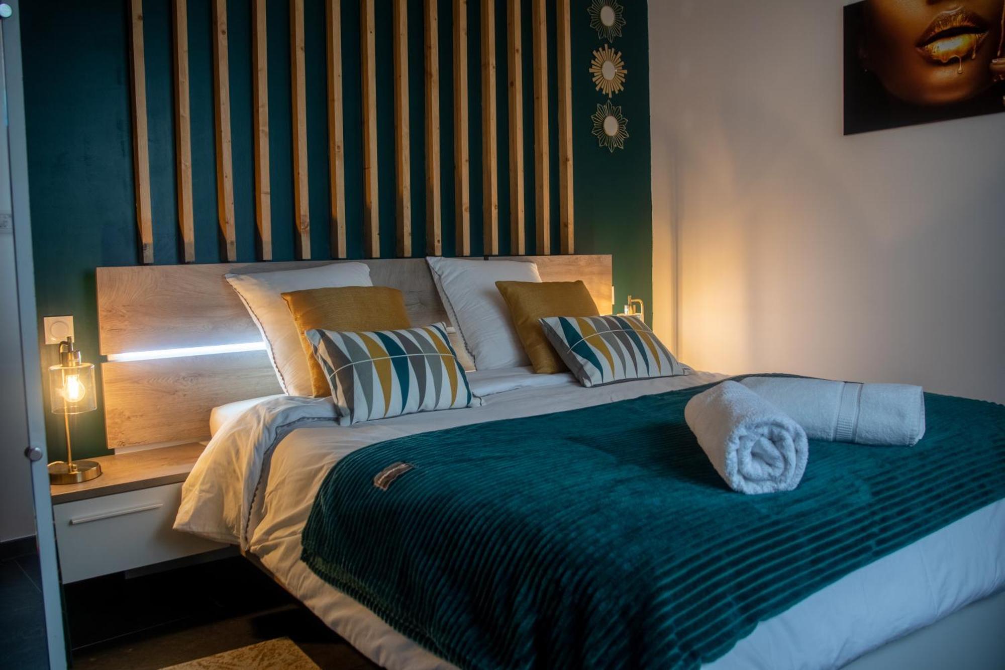 Loft 150 M2 Jacuzzi, Sauna Et Massage Μπλανιάκ Εξωτερικό φωτογραφία