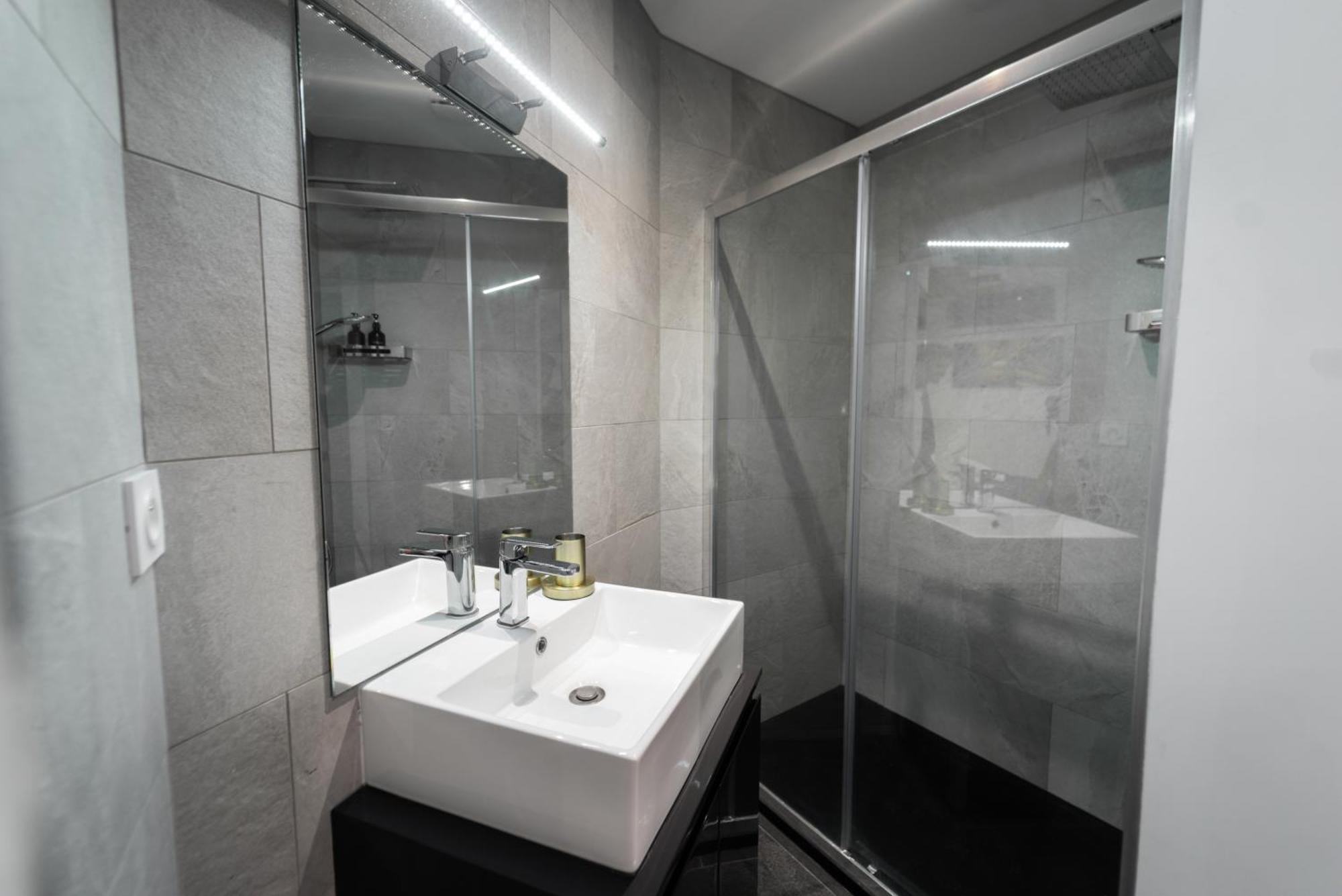 Loft 150 M2 Jacuzzi, Sauna Et Massage Μπλανιάκ Εξωτερικό φωτογραφία